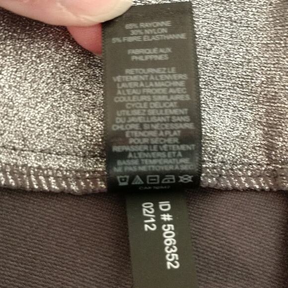 Express Silver Bandage Skirt Size 00 - Picture 5 of 5